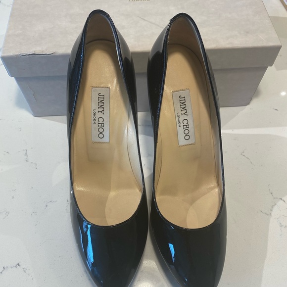 Jimmy Choo - Picture 4 of 6